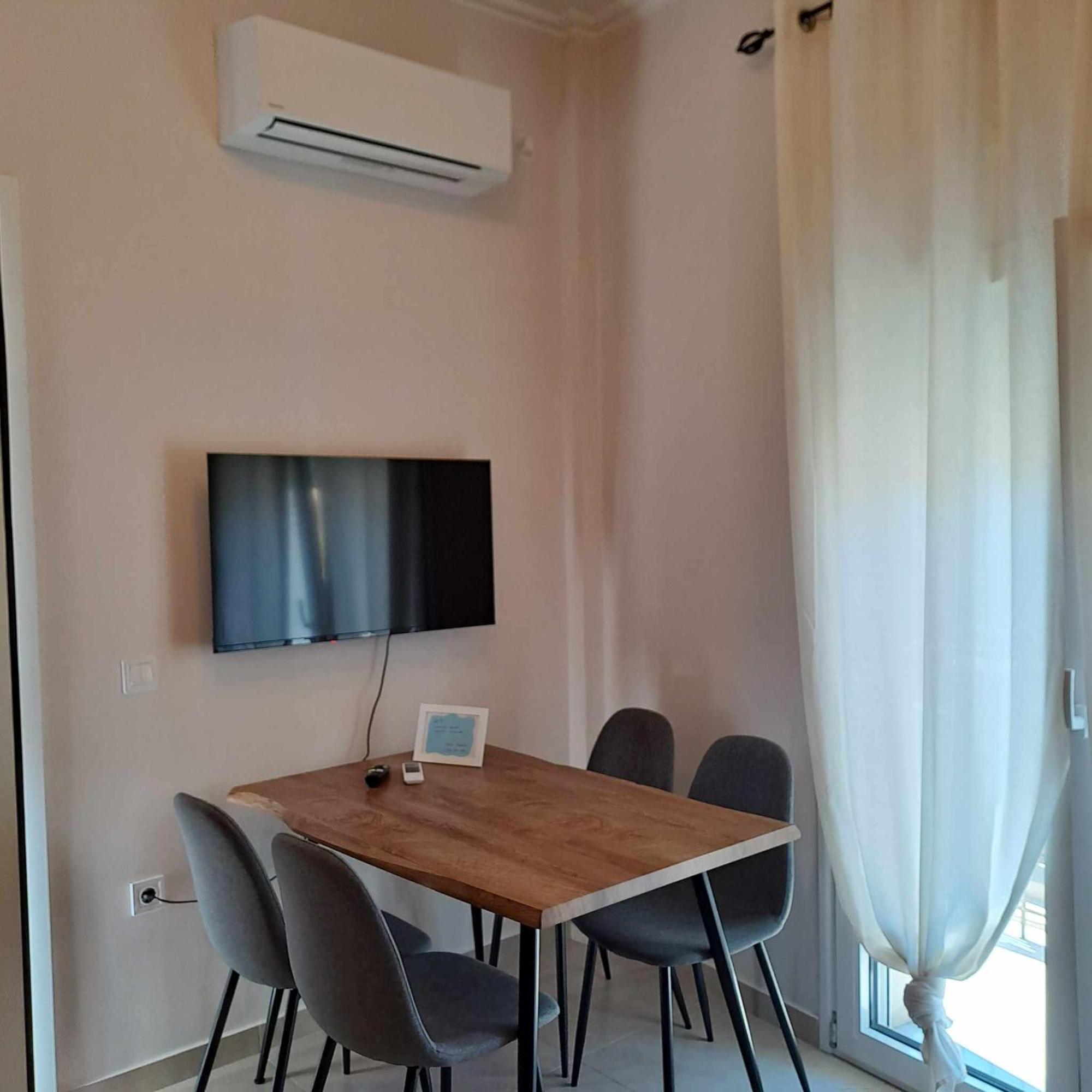 Lydia'S Apartment Триполис Экстерьер фото